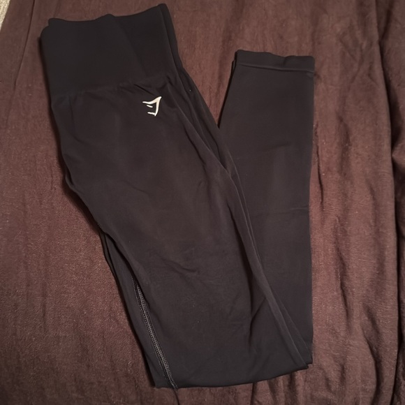 Gymshark women’s workout set - Picture 4 of 5